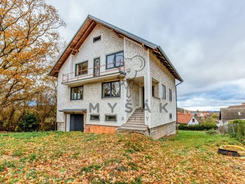 Prodej rodinného domu, Dolní Třebonín, 250 m2