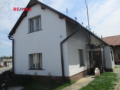 Prodej podílu rodinného domu, Chlebičov, Hlavní, 90 m2