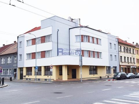 Prodej obchodního prostoru, Pardubice, Staňkova, 425 m2
