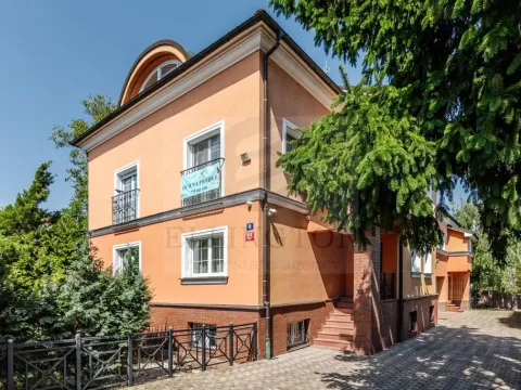 Prodej činžovního domu, Praha - Kunratice, Kálmánova, 715 m2