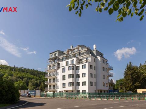 Prodej bytu 3+kk, Karlovy Vary, Šumavská, 111 m2