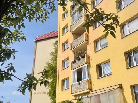 Prodej bytu 4+1, Jirkov, Smetanovy sady, 77 m2