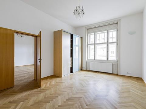 Pronájem bytu 3+1, Praha - Nové Město, Senovážné náměstí, 111 m2