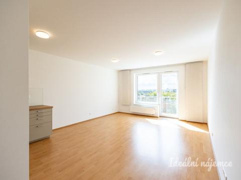 Pronájem bytu 1+kk, Praha - Jinonice, Za zámečkem, 41 m2