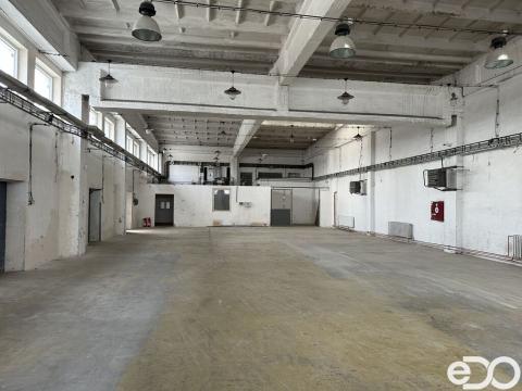 Pronájem skladu, Hradec Králové, Bratří Štefanů, 450 m2