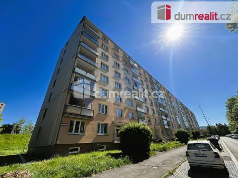 Prodej bytu 3+1, Sokolov, Slavíčkova, 80 m2
