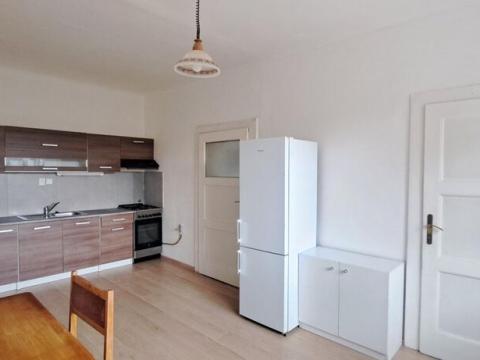 Pronájem bytu 2+kk, Jihlava, Na Vyhlídce, 58 m2