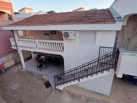 Prodej rodinného domu, Добре Воде, Černá Hora, 155 m2