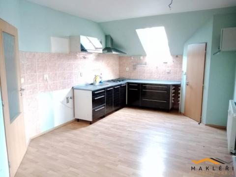 Pronájem bytu 3+1, Světlá nad Sázavou, Nové Město, 97 m2