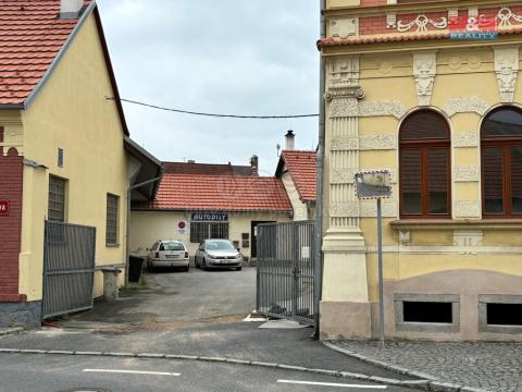 Pronájem obchodního prostoru, Horažďovice, Husovo náměstí, 37 m2