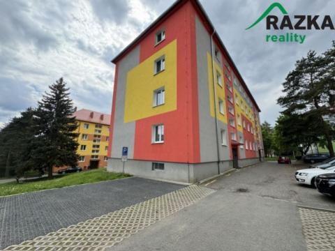 Prodej bytu 2+1, Tachov - Malý Rapotín, Školní, 56 m2