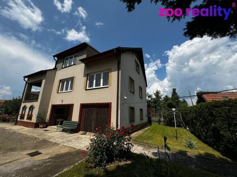 Prodej rodinného domu, Kněževes, Nová, 230 m2