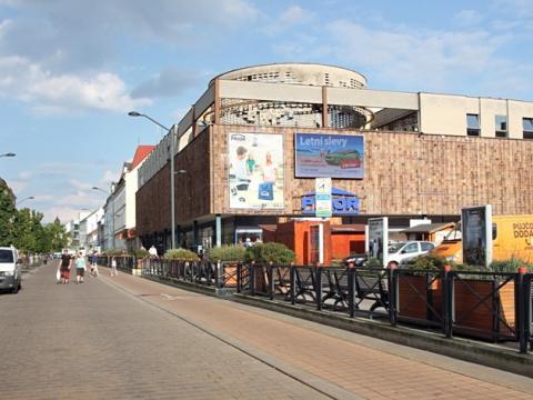 Pronájem obchodního prostoru, České Budějovice, Lannova tř., 480 m2