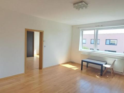 Pronájem bytu 2+kk, Jihlava, Poláčkova, 68 m2