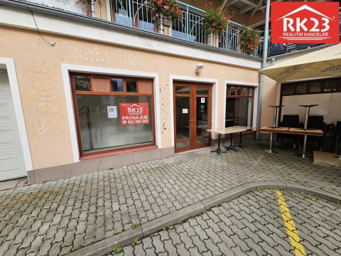 Pronájem obchodního prostoru, Mariánské Lázně, Hlavní třída, 81 m2