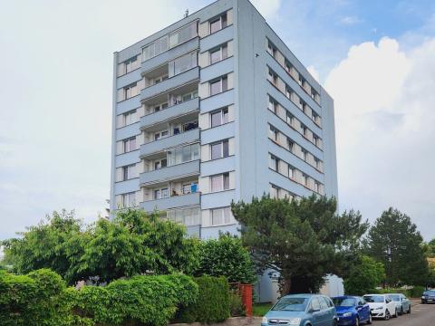 Prodej bytu 3+1, Hradec Králové - Pouchov, Kyjevská, 74 m2