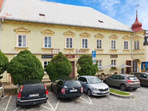 Pronájem kanceláře, Jindřichův Hradec - Jindřichův Hradec II, Masarykovo náměstí, 12 m2