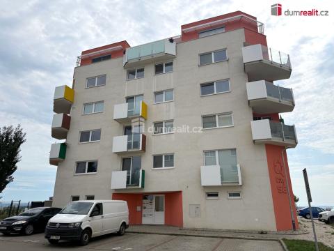 Prodej bytu 1+kk, Uherské Hradiště, Hrušková, 43 m2