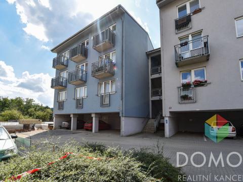 Pronájem bytu 1+kk, Beroun - Beroun-Město, Na Dražkách, 37 m2