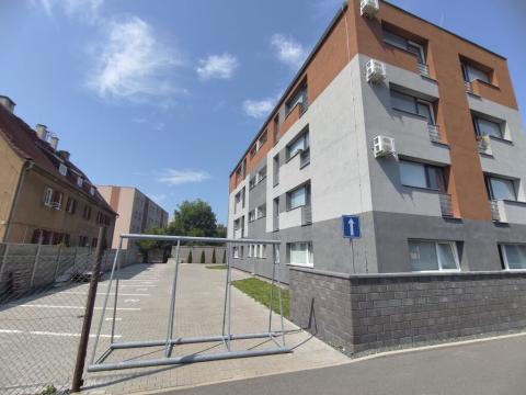 Pronájem bytu 3+kk, Kladno - Kročehlavy, 90 m2