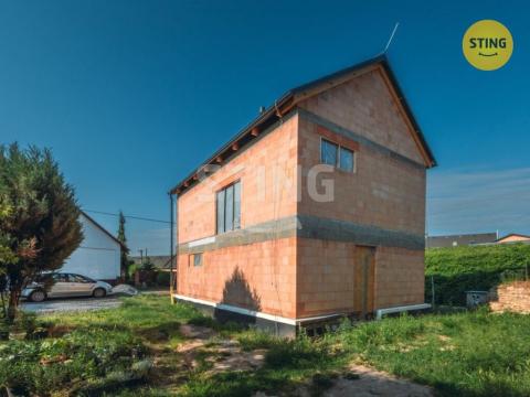 Prodej rodinného domu, Mikulovice, 90 m2