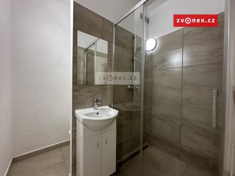 Pronájem bytu 1+kk, Zlín, Ševcovská, 29 m2