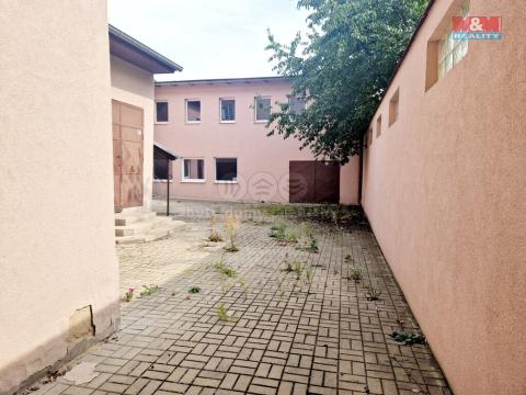 Pronájem výrobních prostor, Chomutov, Vršovců, 72 m2