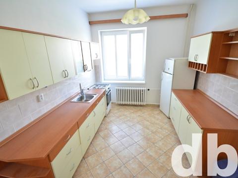 Pronájem bytu 2+1, Praha - Michle, Pobočná, 70 m2