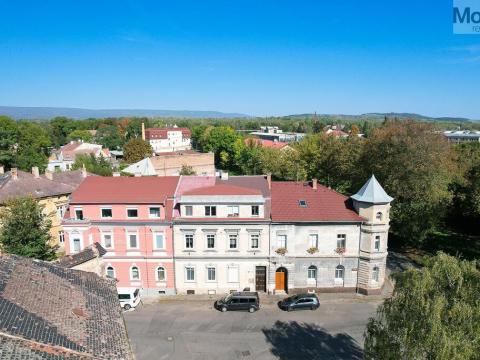 Prodej činžovního domu, Duchcov, nám. Legií, 340 m2