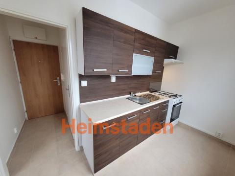 Pronájem bytu 1+kk, Karviná - Nové Město, Kořenského, 27 m2