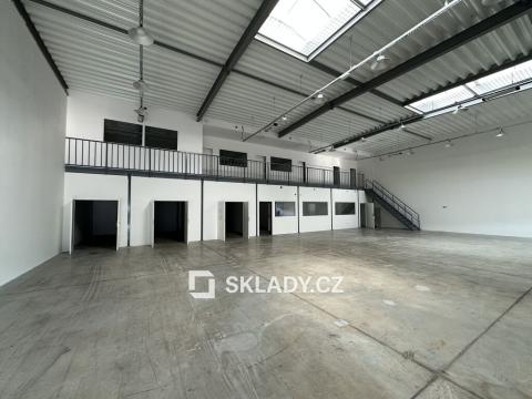 Pronájem skladu, Zápy, 270 m2