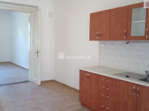 Pronájem bytu 2+kk, Praha - Vinohrady, Francouzská, 48 m2