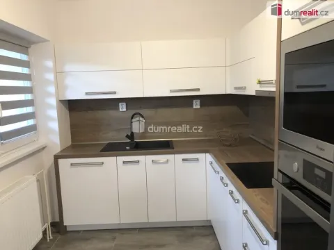 Pronájem bytu 3+kk, Frenštát pod Radhoštěm, Sídl. Beskydské, 97 m2