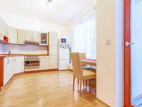 Pronájem bytu 1+kk, Praha - Žižkov, Lukášova, 26 m2