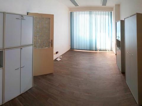 Pronájem kanceláře, Praha - Strašnice, Černokostelecká, 20 m2