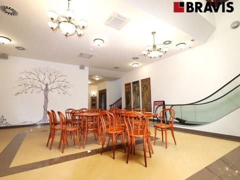 Pronájem obchodního prostoru, Brno, Starobrněnská, 40 m2