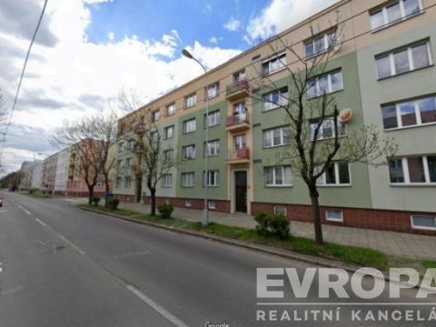 Pronájem bytu 2+1, Hradec Králové - Slezské Předměstí, třída SNP, 53 m2