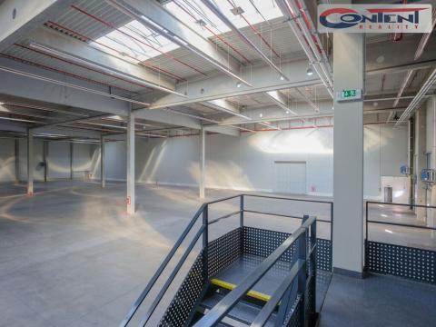 Pronájem výrobních prostor, Ostrava - Poruba, Záhumenní, 7461 m2