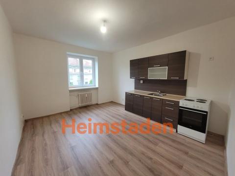 Pronájem bytu 1+1, Havířov - Město, Hlavní třída, 38 m2