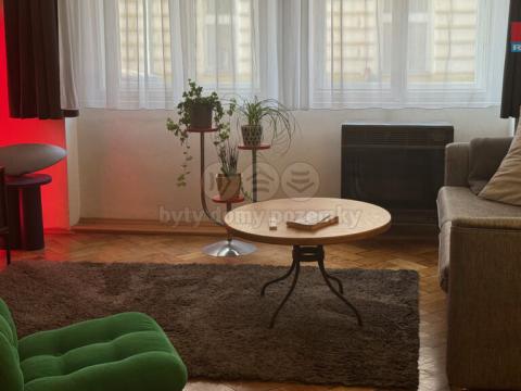 Pronájem bytu 2+kk, Praha - Vinohrady, Perunova, 50 m2