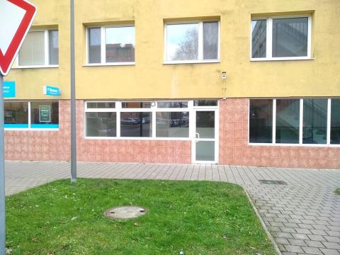 Pronájem obchodního prostoru, Kladno, Italská, 54 m2