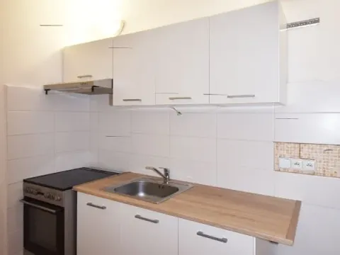 Pronájem bytu 2+kk, Most, Kpt. Jaroše, 41 m2