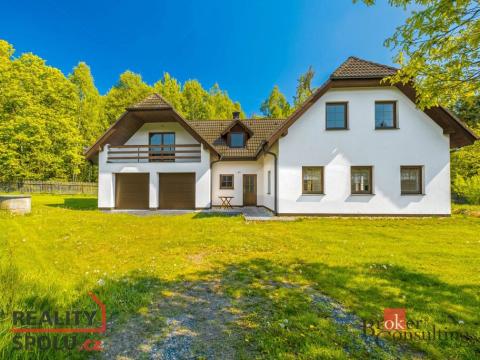 Prodej rodinného domu, Podlesí, 249 m2