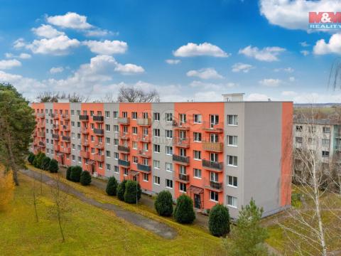 Prodej bytu 3+kk, Milovice - Mladá, Komenského, 52 m2