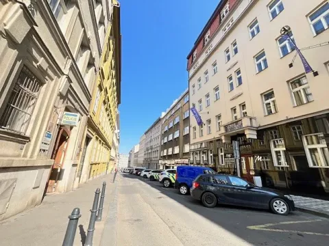 Pronájem garáže, Praha - Nové Město, Krakovská, 15 m2