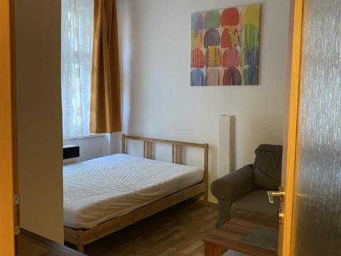 Pronájem bytu 1+1, Praha - Žižkov, Seifertova, 34 m2