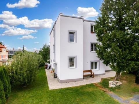 Pronájem bytu 2+kk, Praha - Vinoř, Moravanská, 70 m2