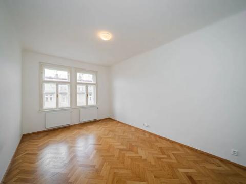 Pronájem bytu 2+kk, Praha - Nové Město, Lípová, 58 m2