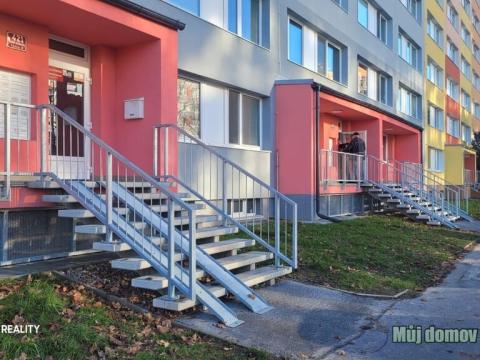 Prodej bytu 3+1, Praha - Horní Měcholupy, Livornská, 72 m2