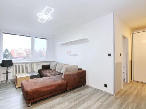 Pronájem bytu 2+kk, Praha - Letňany, Letovská, 43 m2